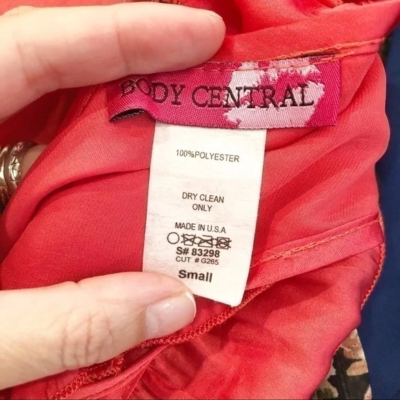 Body central coral dress - Picture 4 of 4